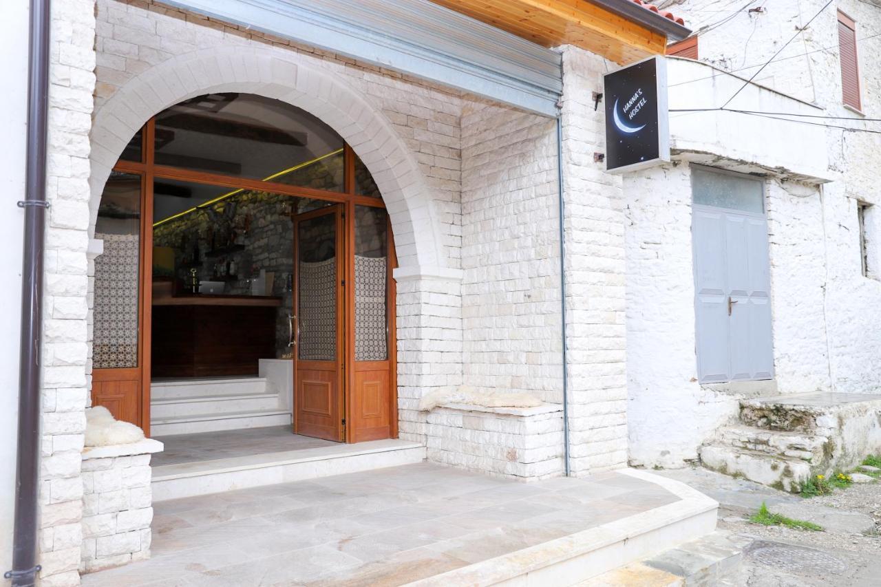 Hanna'S Hostel 베라트 외부 사진
